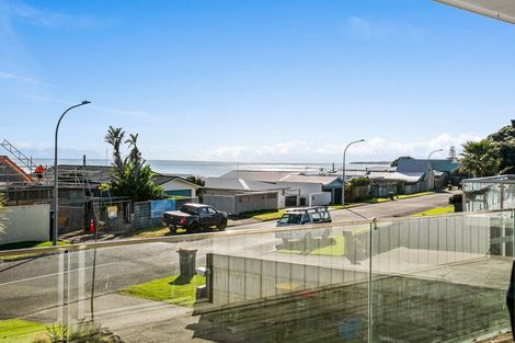 Photo of property in 2a Wanaka Terrace, Bell Block, New Plymouth, 4312