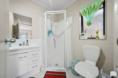 Photo of property in 25 Peninsula Road, Mangere, Auckland, 2022