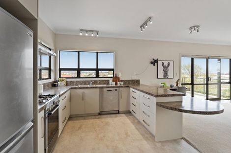 Photo of property in 13a Manchester Street, Takaro, Palmerston North, 4412