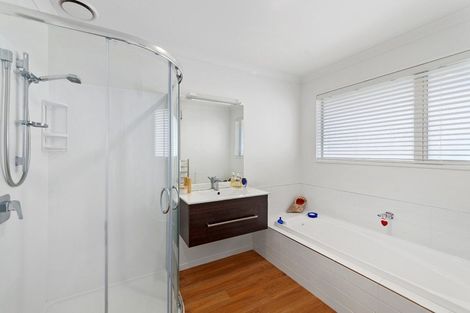 Photo of property in 5 Saint Keverne Close, Burwood, Christchurch, 8083