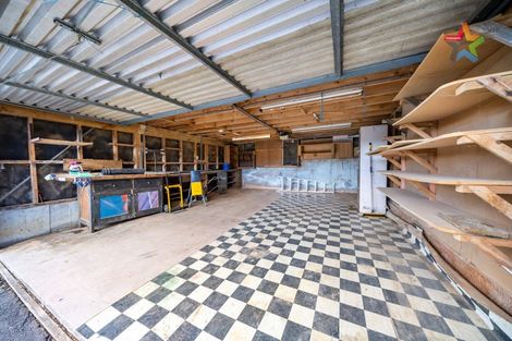 Photo of property in 11 Mokopuna Grove, Stokes Valley, Lower Hutt, 5019