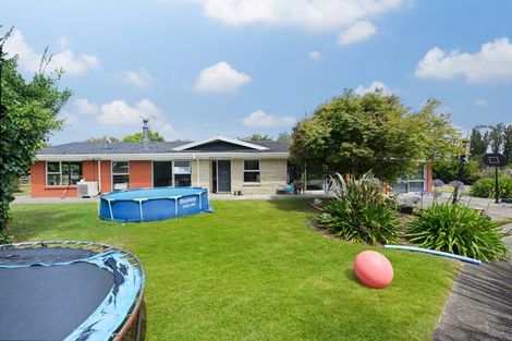 Photo of property in 5 East Ridge Grove, Newstead, Hamilton, 3286