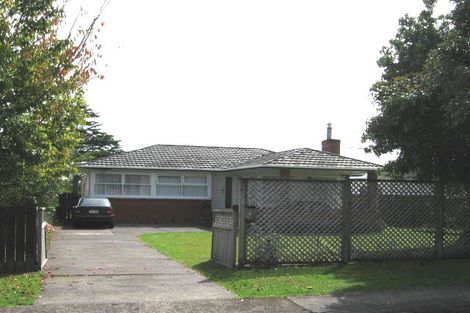Photo of property in 6 Rowan Terrace, Te Atatu South, Auckland, 0610