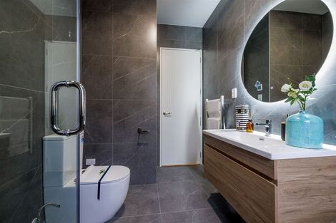 Photo of property in 23 Mcindoe Road, Kumeu, 0810