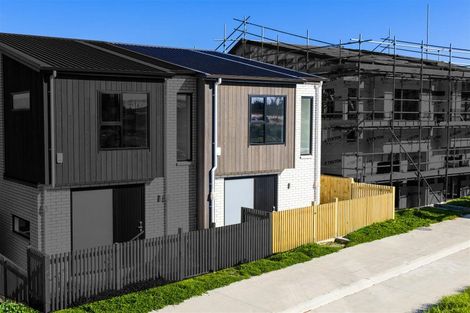 Photo of property in 16 Greenbrier Street, Westgate, 0814