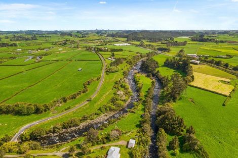 Photo of property in 59 Alfred Road, Egmont Village, New Plymouth, 4371