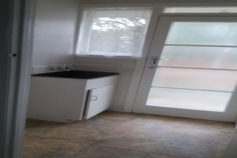 Photo of property in 2/5 Amandale Avenue, Mount Albert, Auckland, 1025