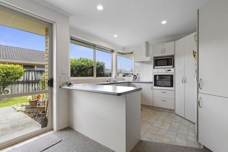 Photo of property in 8 Saint Johns Avenue, Hamilton East, Hamilton, 3216