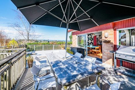 Photo of property in 195 Golf Road, Titirangi, Auckland, 0604