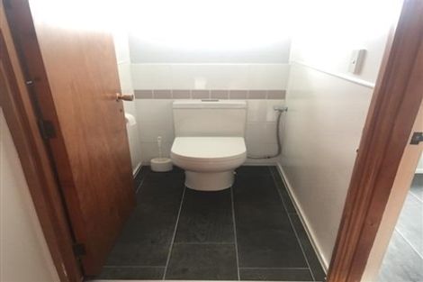 Photo of property in 2/26 Navigator Place, Papatoetoe, Auckland, 2025