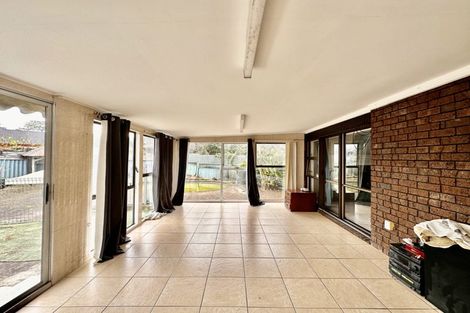 Photo of property in 73 Stonex Road, Papatoetoe, Auckland, 2025