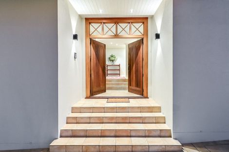 Photo of property in 145 Lake Crescent, Hamilton Lake, Hamilton, 3204