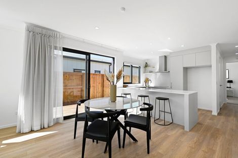 Photo of property in 61 Kelly Road, Cambridge, 3434