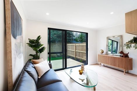 Photo of property in 1/31 Normandy Place, Henderson, Auckland, 0610