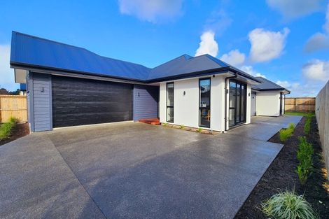 Photo of property in 8 Mcquillan Avenue, Woodend, 7610
