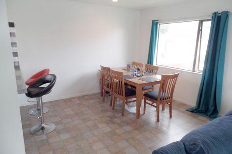 Photo of property in 3a Waterview Road West, Takanini, 2112