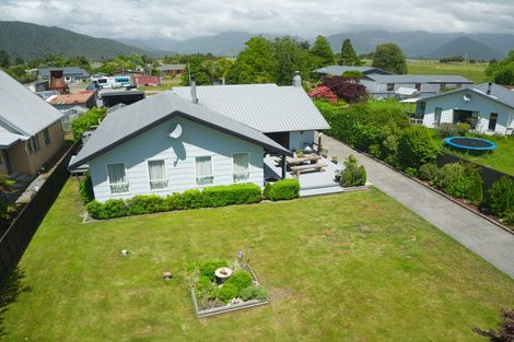Photo of property in 11 Bowen Street, Kokatahi, Hokitika, 7881