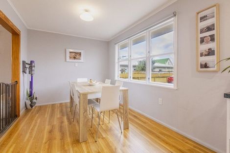 Photo of property in 1/182 Gloucester Street, Taradale, Napier, 4112