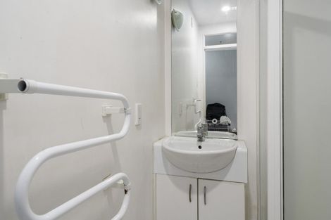 Photo of property in Terrace Garden Apartments, 12a/120 The Terrace, Wellington Central, Wellington, 6011