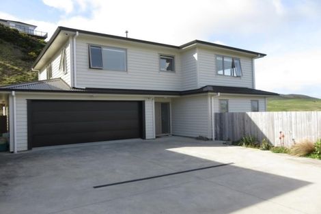 Photo of property in 30b Havana Rise, Grenada Village, Wellington, 6037