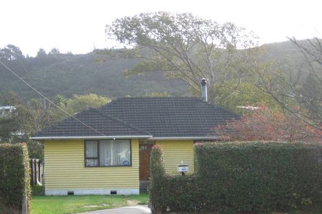 Photo of property in 244 Stokes Valley Road, Stokes Valley, Lower Hutt, 5019
