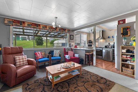 Photo of property in 14 Costello Crescent, Pukehina, Te Puke, 3189