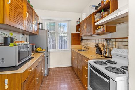 Photo of property in 43 Lindsay Street, St Albans, Christchurch, 8014