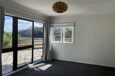 Photo of property in 109 Island Bay Road, Beach Haven, Auckland, 0626