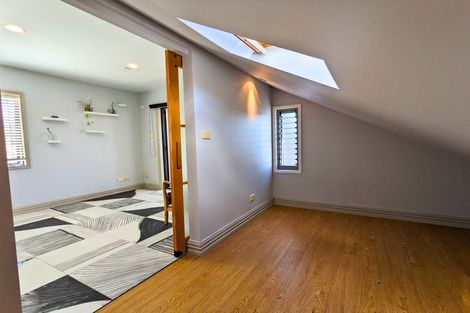 Photo of property in 19 Millstream Drive, Henderson, Auckland, 0610