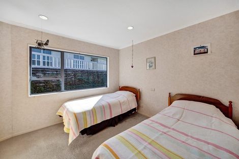 Photo of property in 10 Chatswood Grove, Fitzroy, New Plymouth, 4312