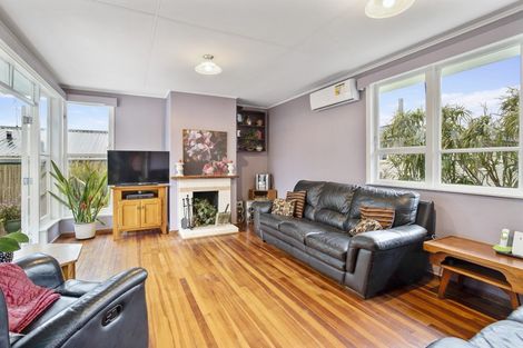 Photo of property in 1/6 Titoki Avenue, Mangere Bridge, Auckland, 2022