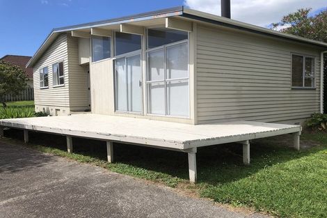 Photo of property in 6 Cranberry Place, Bucklands Beach, Auckland, 2012