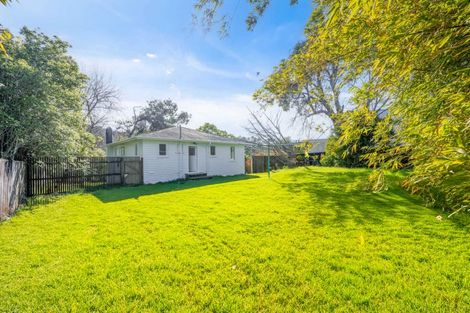 Photo of property in 350 West Coast Road, Glen Eden, Auckland, 0602
