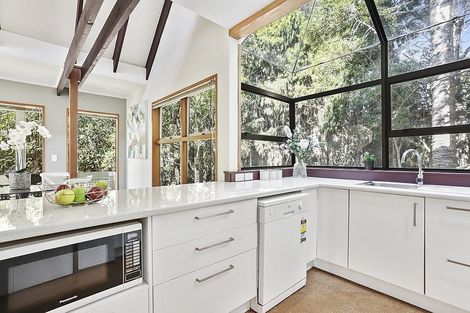 Photo of property in 177 Parker Road, Oratia, Auckland, 0604