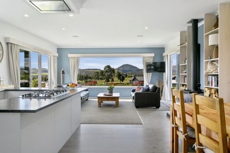 Photo of property in 15 Kittyhawk Drive, Kinloch, Taupo, 3377