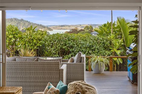 Photo of property in 8 Puka Place, Raglan, 3225