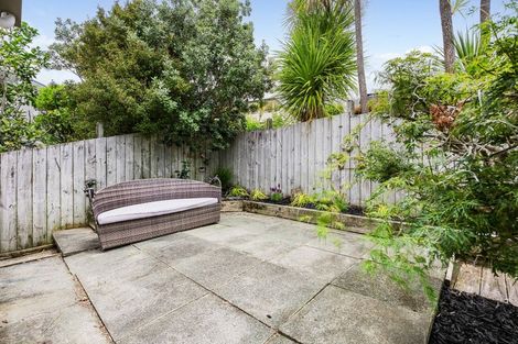 Photo of property in 17 Merehai Place, Snells Beach, 0920