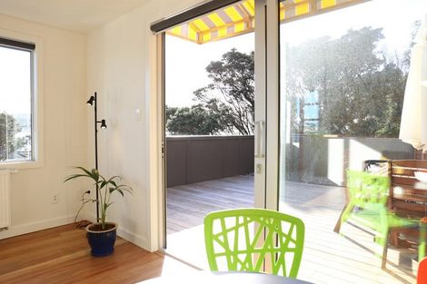 Photo of property in 44 Shelly Bay Road, Maupuia, Wellington, 6022