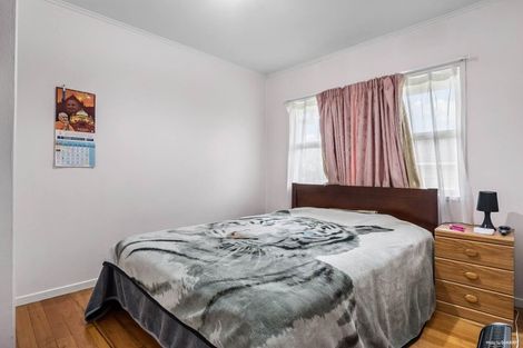 Photo of property in 2/7 Ellen Avenue, Hillcrest, Auckland, 0627