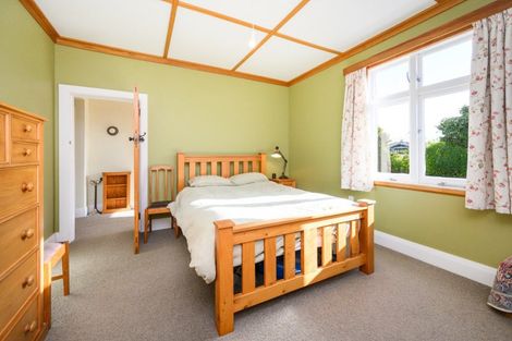 Photo of property in 38 Manson Street, Terrace End, Palmerston North, 4410