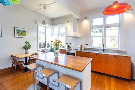 Photo of property in 262 Macandrew Road, Forbury, Dunedin, 9012