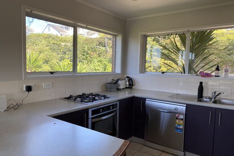 Photo of property in 1/55a West Lynn Road, Titirangi, Auckland, 0604