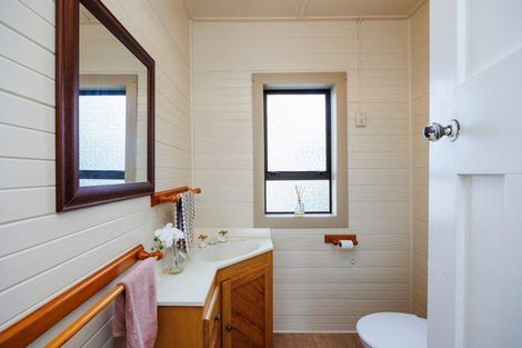 Photo of property in 765 Makerua Road, Tokomaru, Palmerston North, 4474