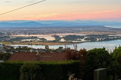 Photo of property in 212 Mount Pleasant Road, Mount Pleasant, Christchurch, 8081