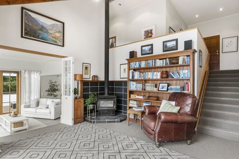 Photo of property in 32 Irvine Road, The Cove, Dunedin, 9077