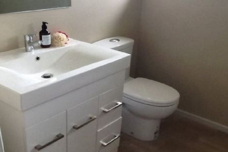 Photo of property in 121 Frankley Road, Frankleigh Park, New Plymouth, 4310