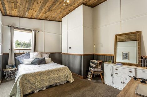 Photo of property in 50 Green Island Bush Road, Blackhead, Dunedin, 9076