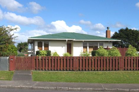 Photo of property in 1/54 Strid Road, Te Atatu South, Auckland, 0610