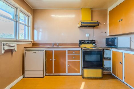 Photo of property in 21 Seaview Terrace, Kew, Dunedin, 9012