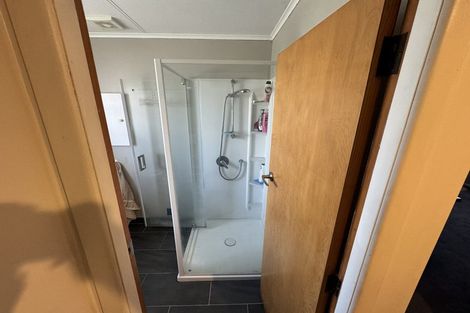 Photo of property in 41 Karaka Crescent, Levin, 5510